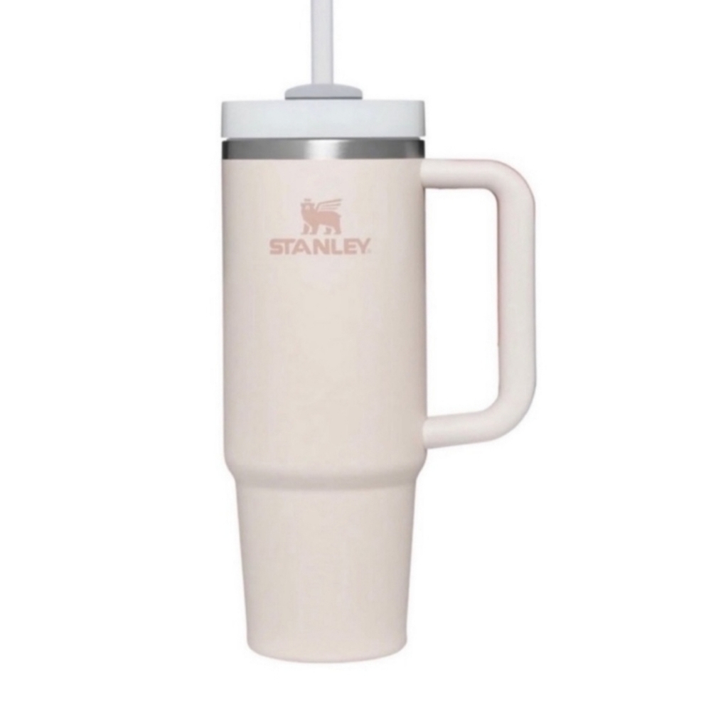 Stanley 30 oz Flow State Quencer Tumbler NWT